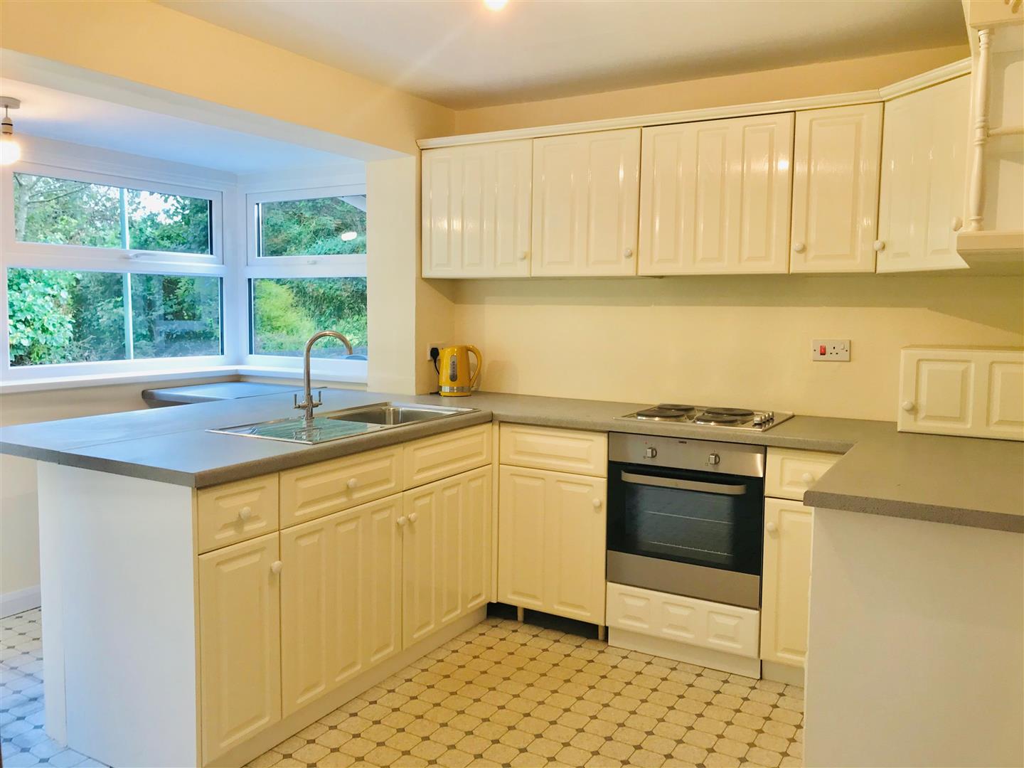 Penlee Close, Tregony, Truro